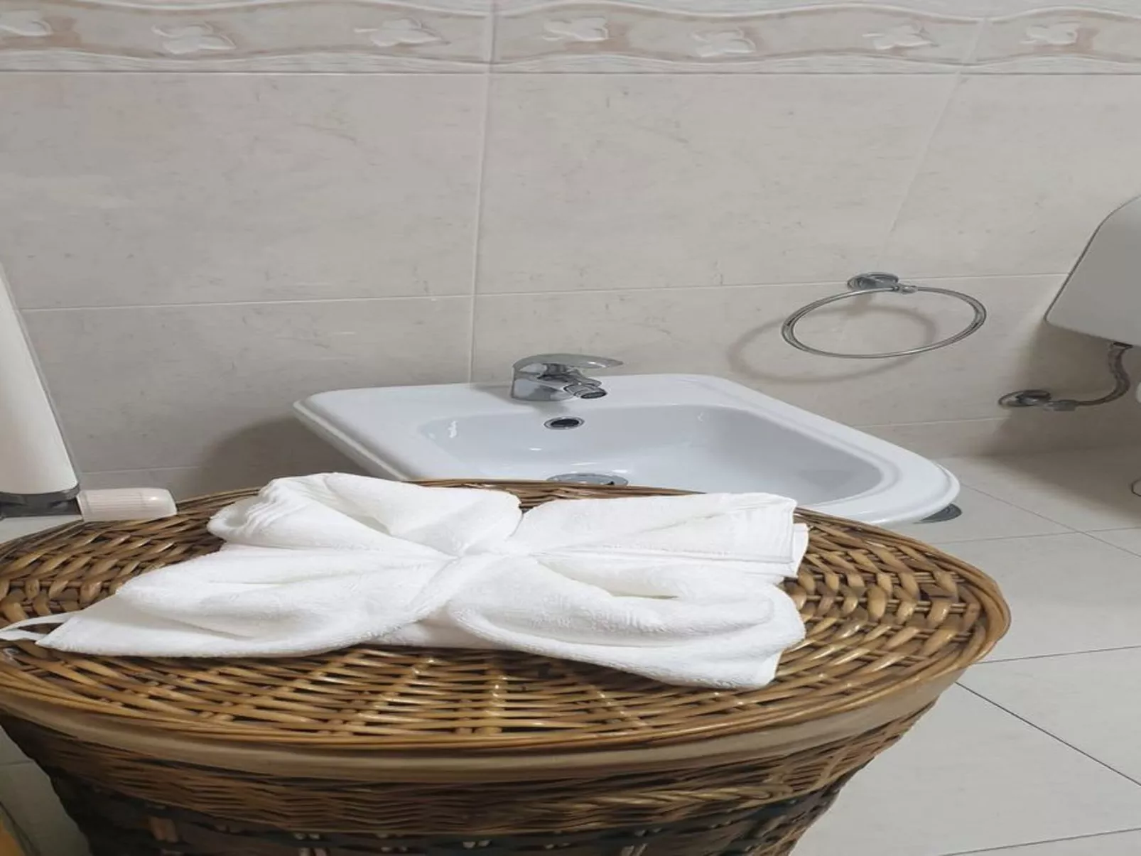 Strandnah und mit Blick auf das Meer-Image-tags.info