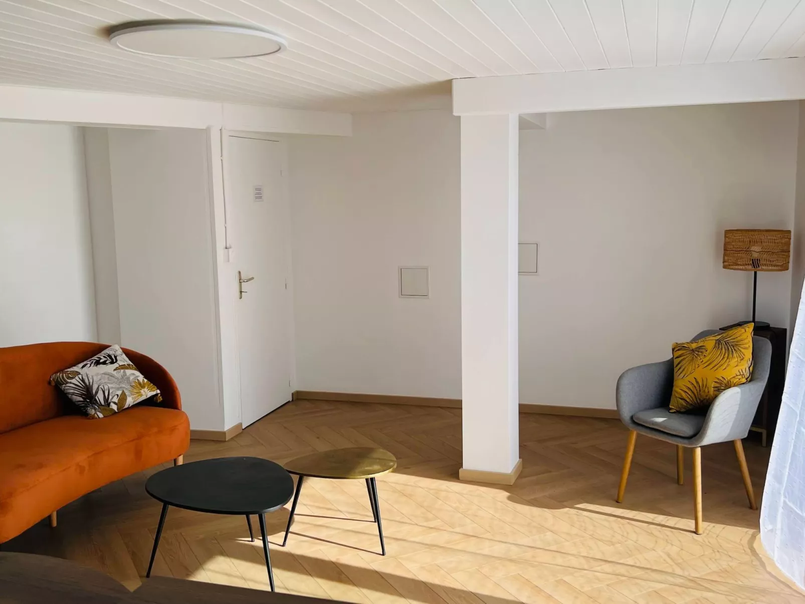 Prächtige Villa mit exotischem Garten, Strand 200m entfernt-Binnen