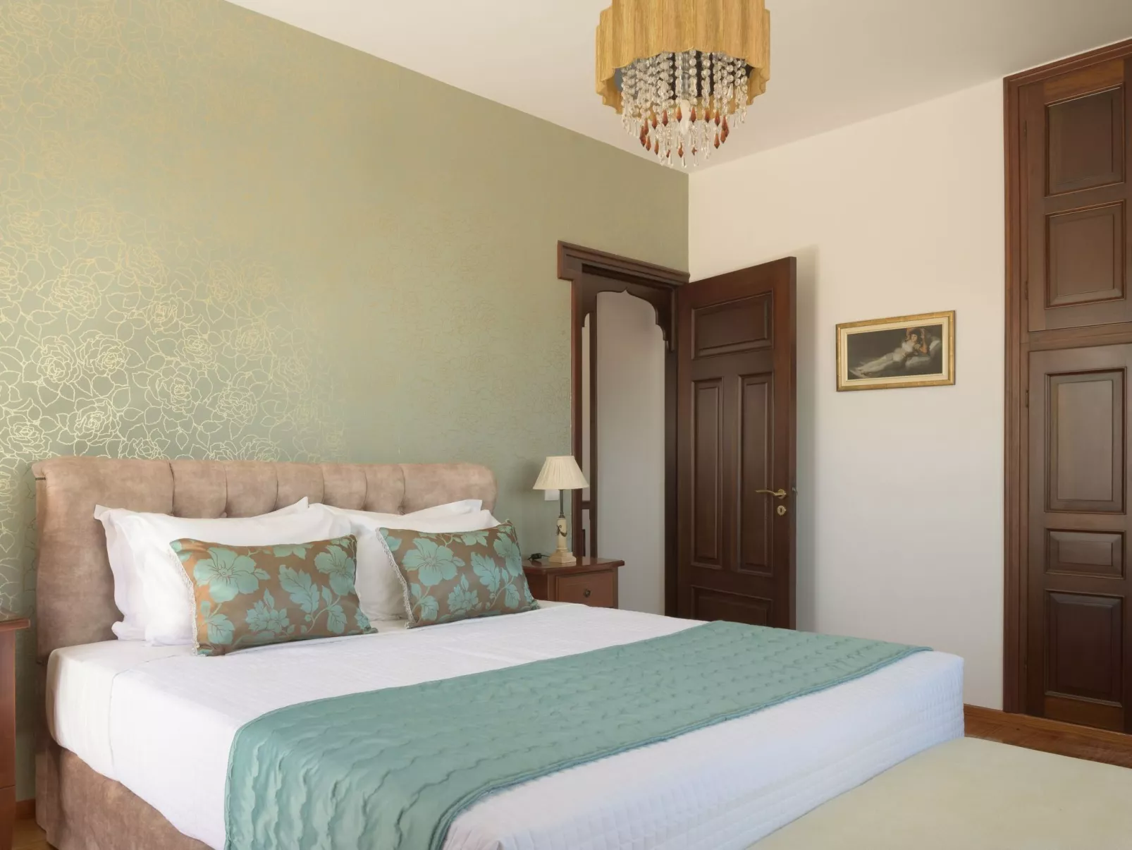 Neu renovierte Familienvilla mit privatem Pool BBQ-Binnen