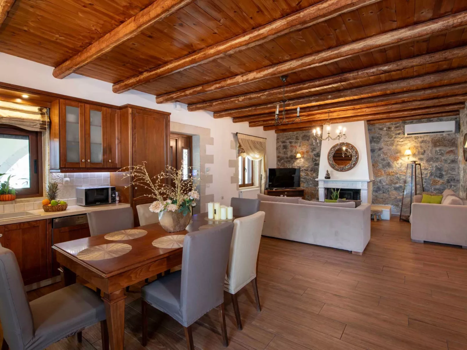 Geroulios Kastro Villa I-"Frei "Beheizter Pool,Meerblick-Binnen