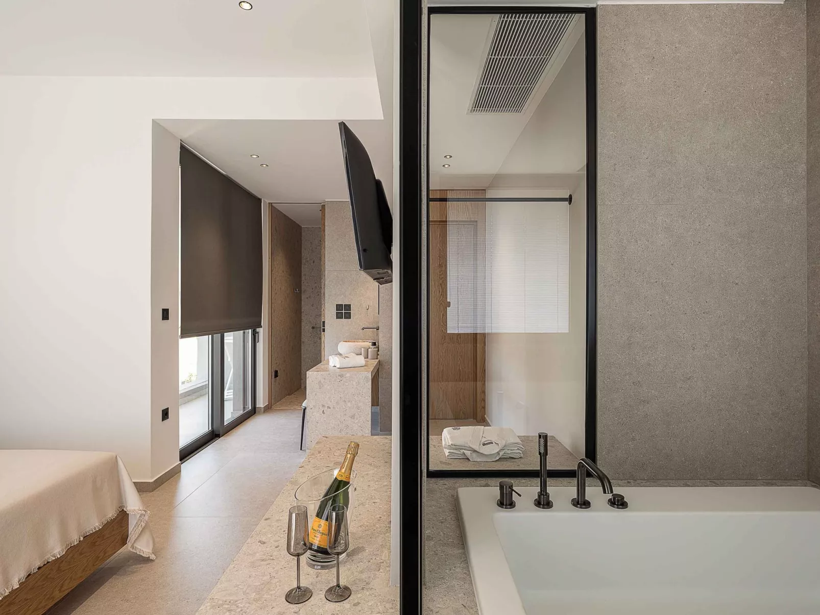 Sancy Luxury Villa-400m Strand, ''Beheizter'' Pool, Fitnessraum-Binnen