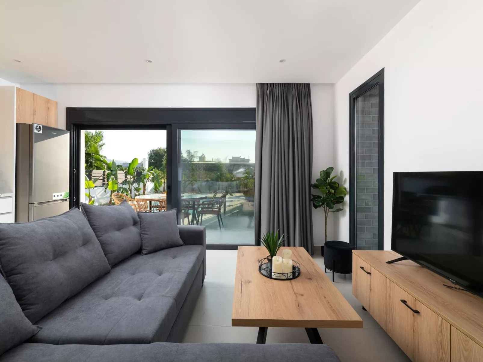 Davlakos Wohnung Rea 1-Binnen