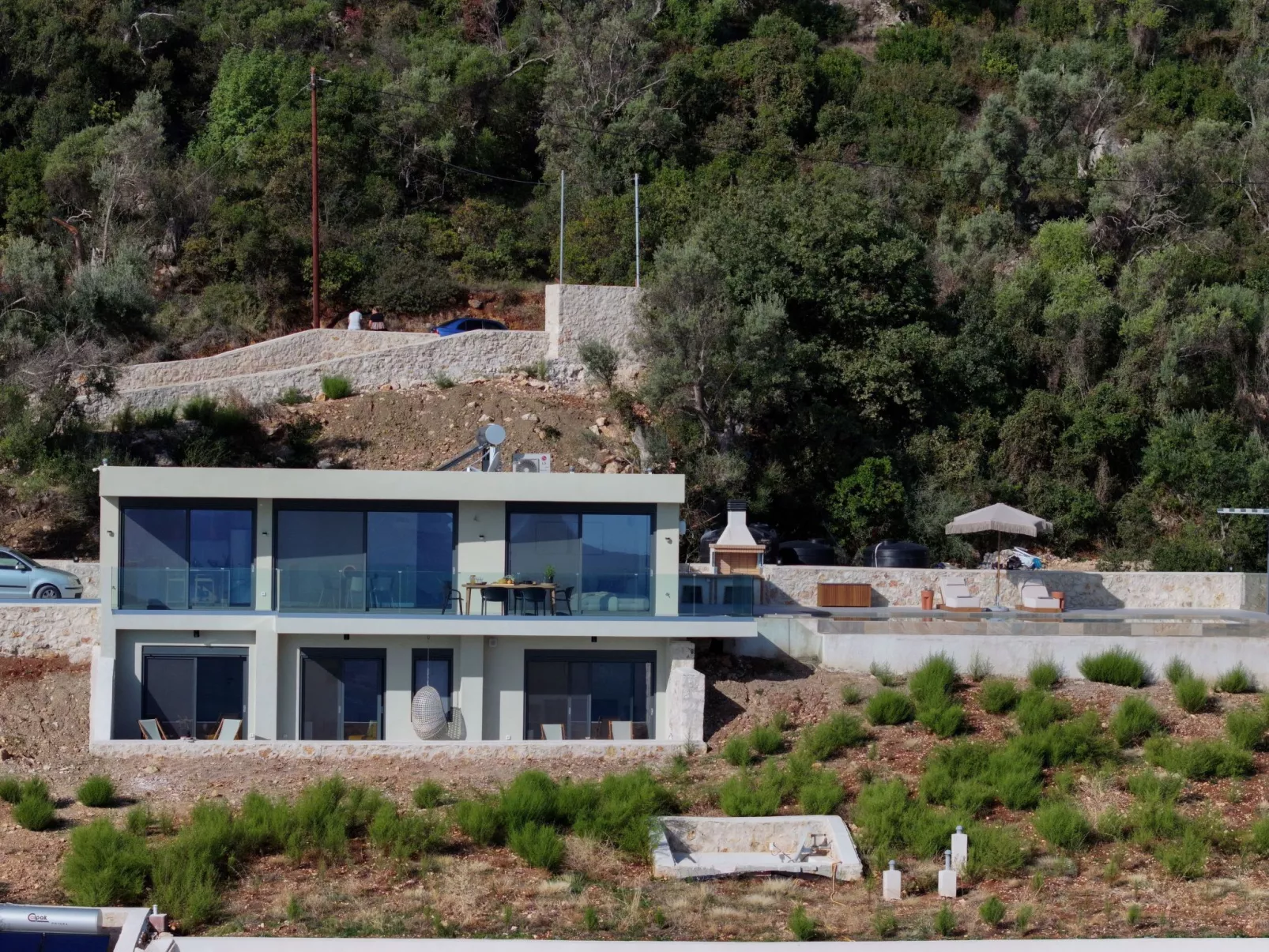 Ferienvilla "Yoni Villa" mit Infinity Pool-Buiten