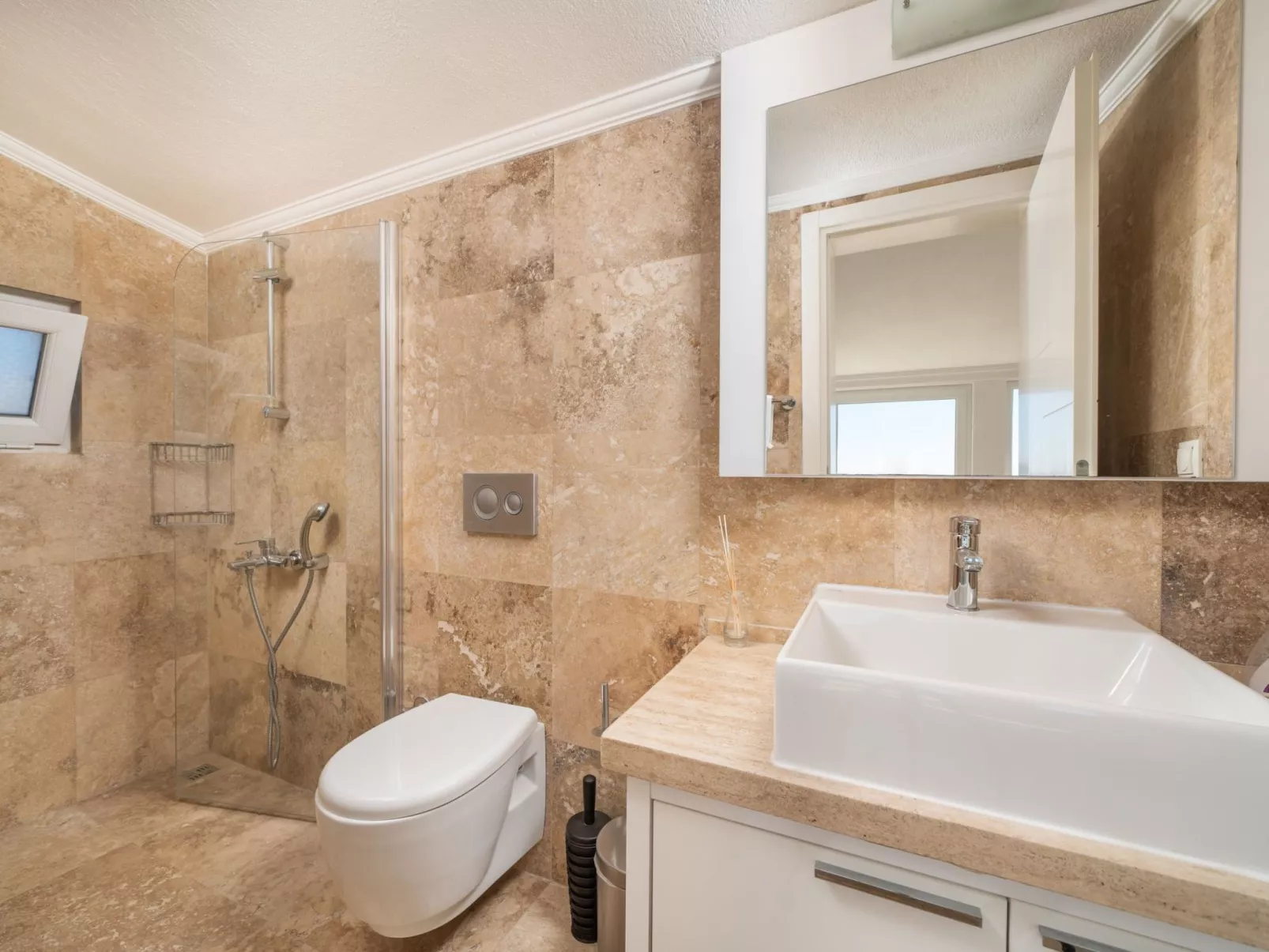 Luxuriöse Villa mit Meerblick in Kalkan Kalamar-Binnen