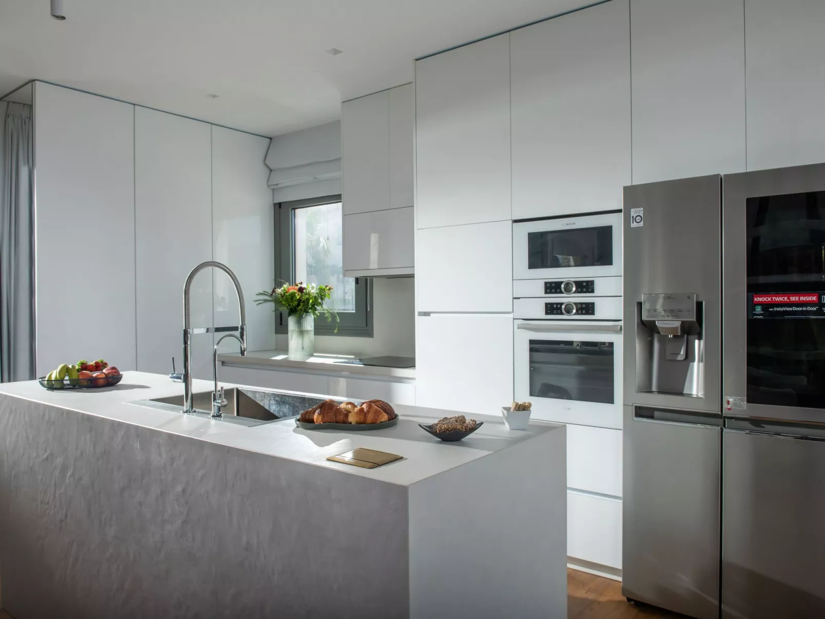 Luxuriös gestaltete Villa mit privatem Pool-Image-tags.info