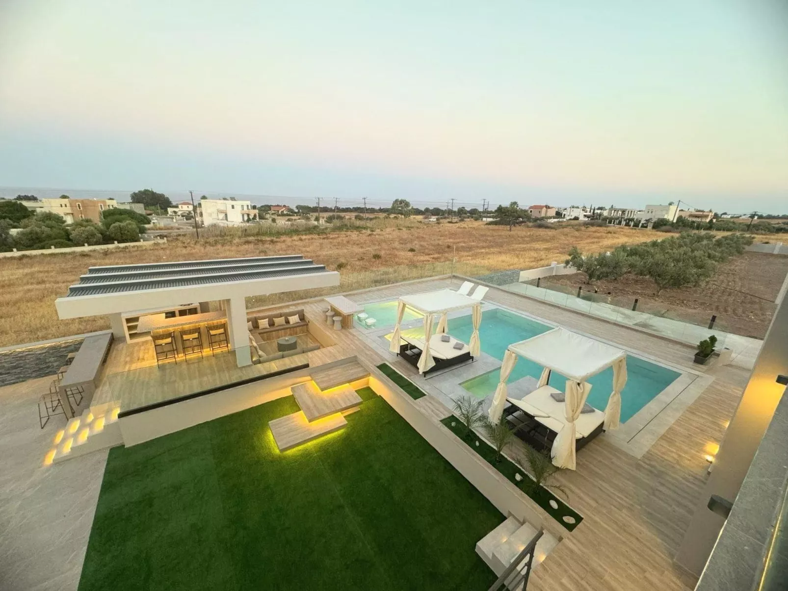 Grand Aqua Luxus-Villa von Mintzi-Binnen