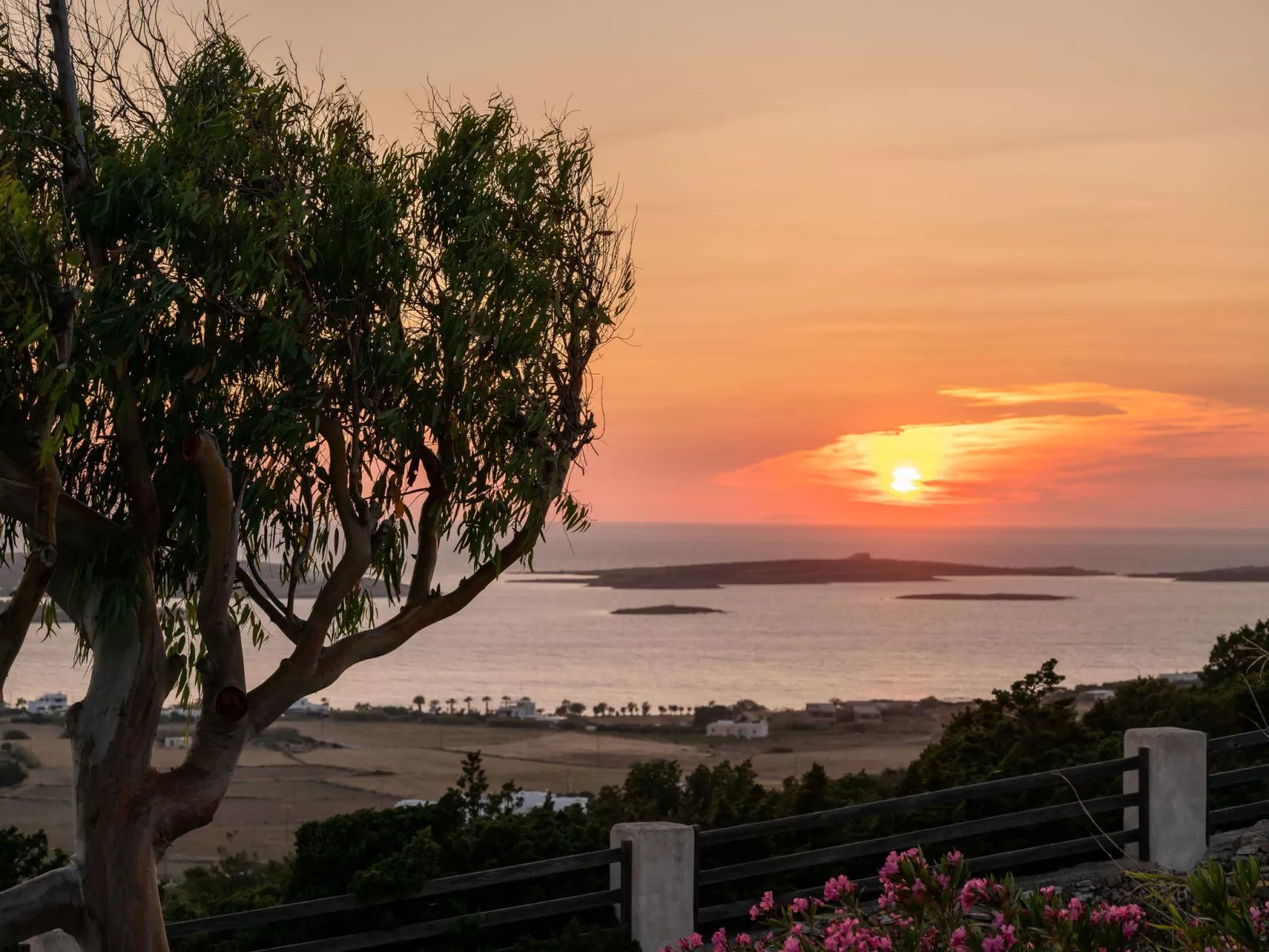 Die Villa und das Atelier des Bildhauers-Binnen