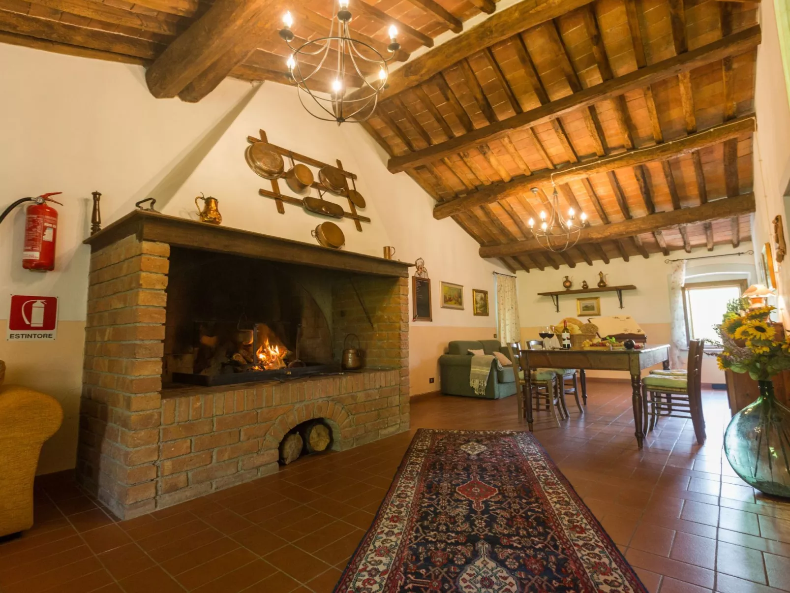 Mimosa Canale' Wohnung mit Schwimmbad-Binnen