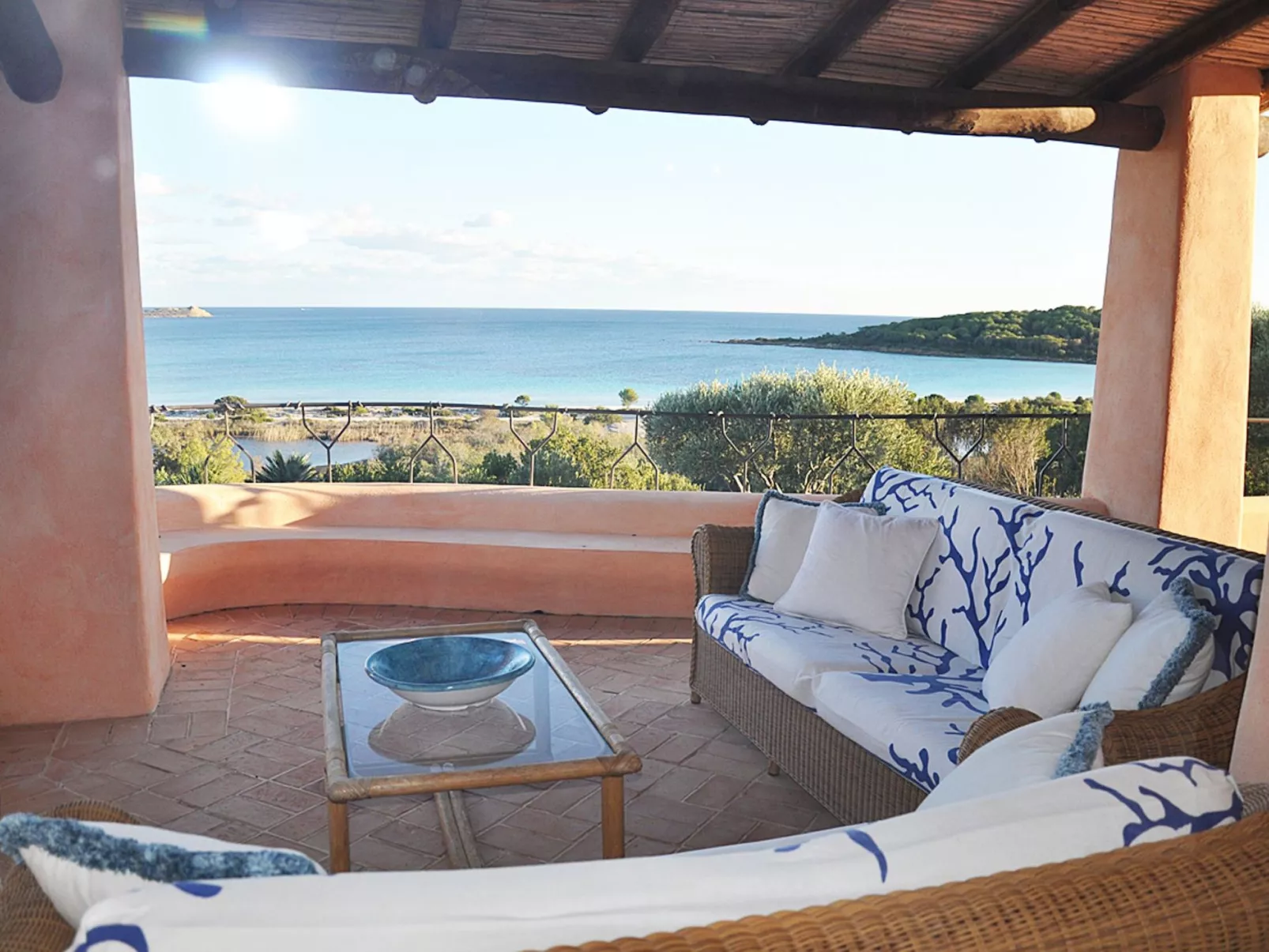 Villa Isabel, Meer- und Strandblick, Schwimmbad und Jacuzzi-Binnen