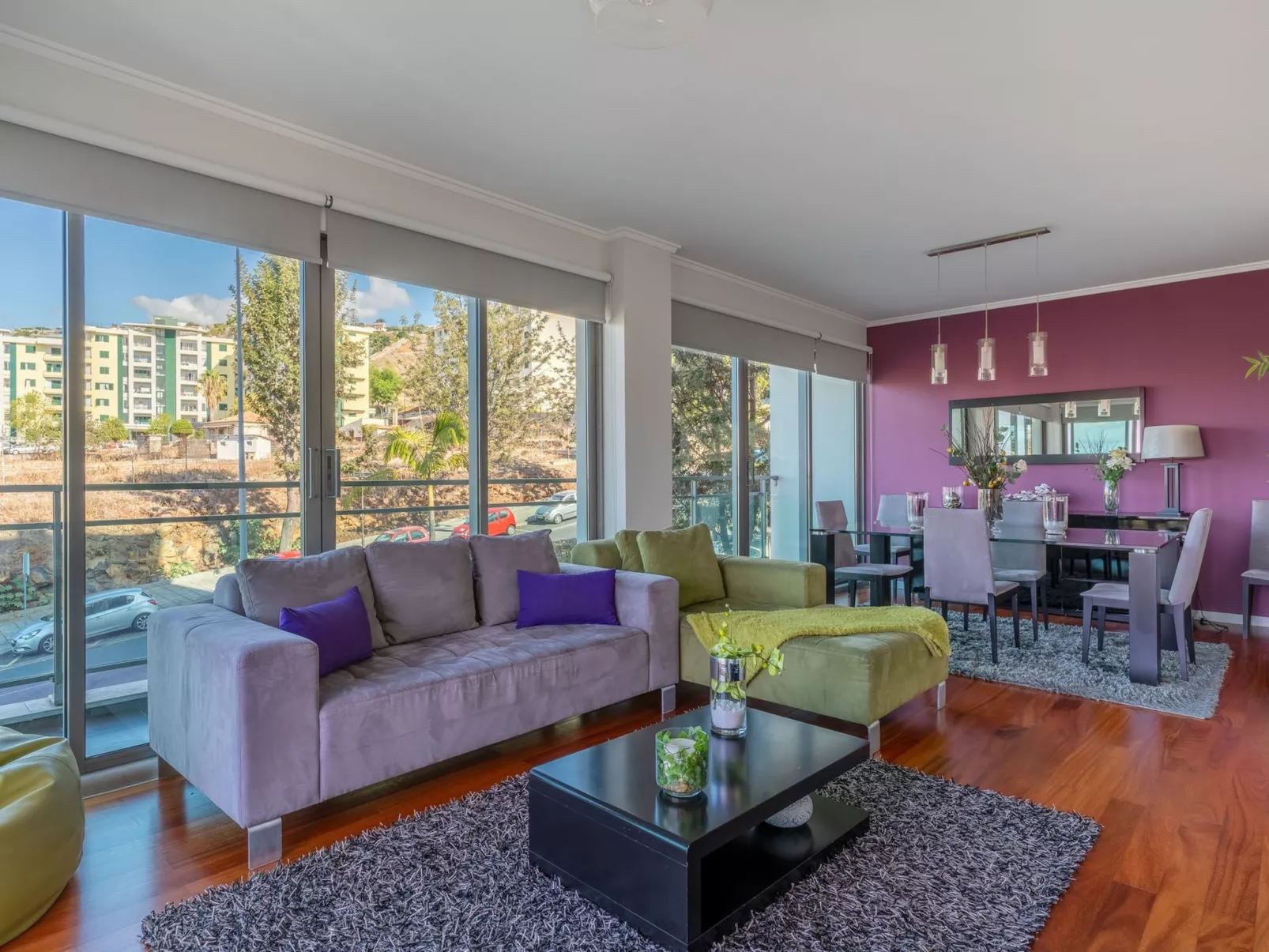 Eine moderne Wohnung in hervorragender Lage.-Binnen