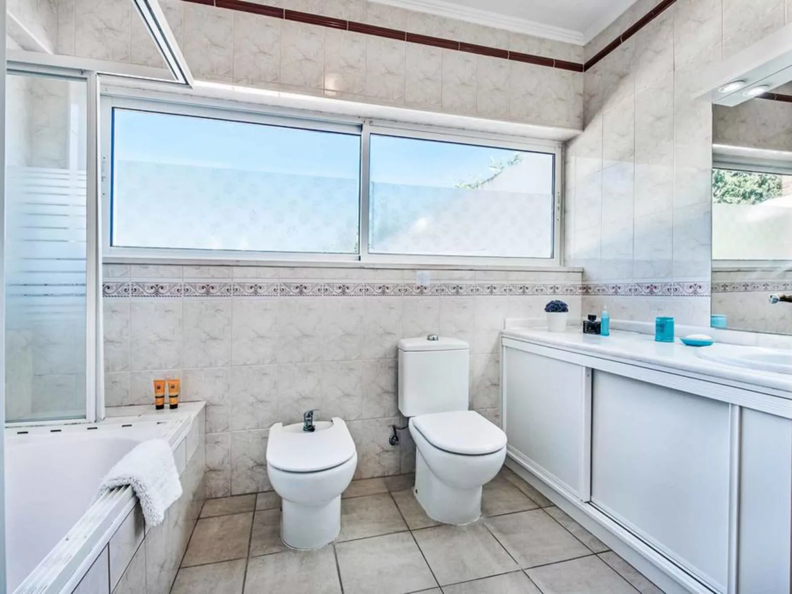 Chalet "Villa Oceano" mit privatem Pool-Image-tags.info