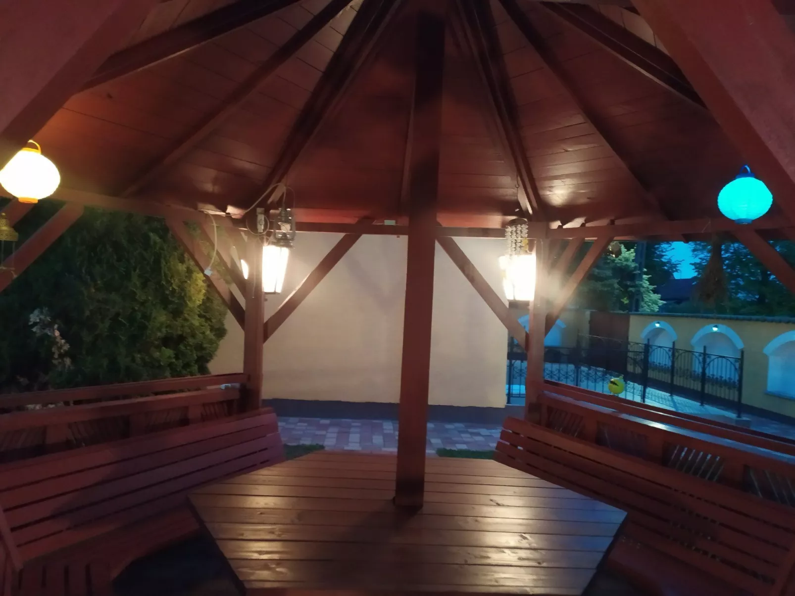 Ferienvilla mit Garten, Grill und Terrasse-Image-tags.info