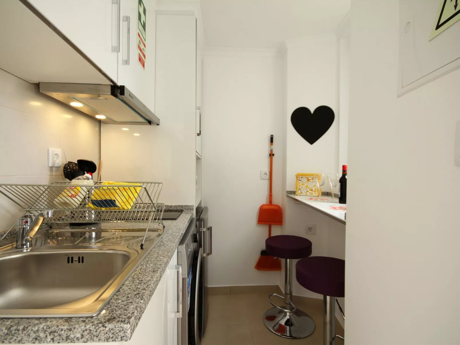 Alfama Right Point, Studio Santo Estevão-Binnen