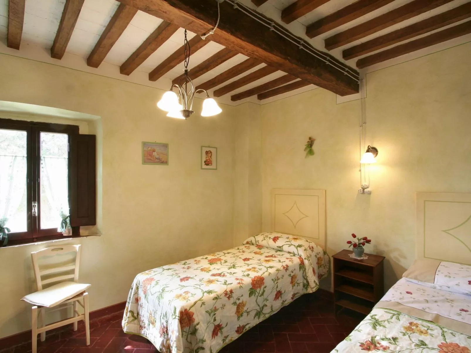 Ferienvilla 'Antica Pietra' mit eigenem Pool-Binnen