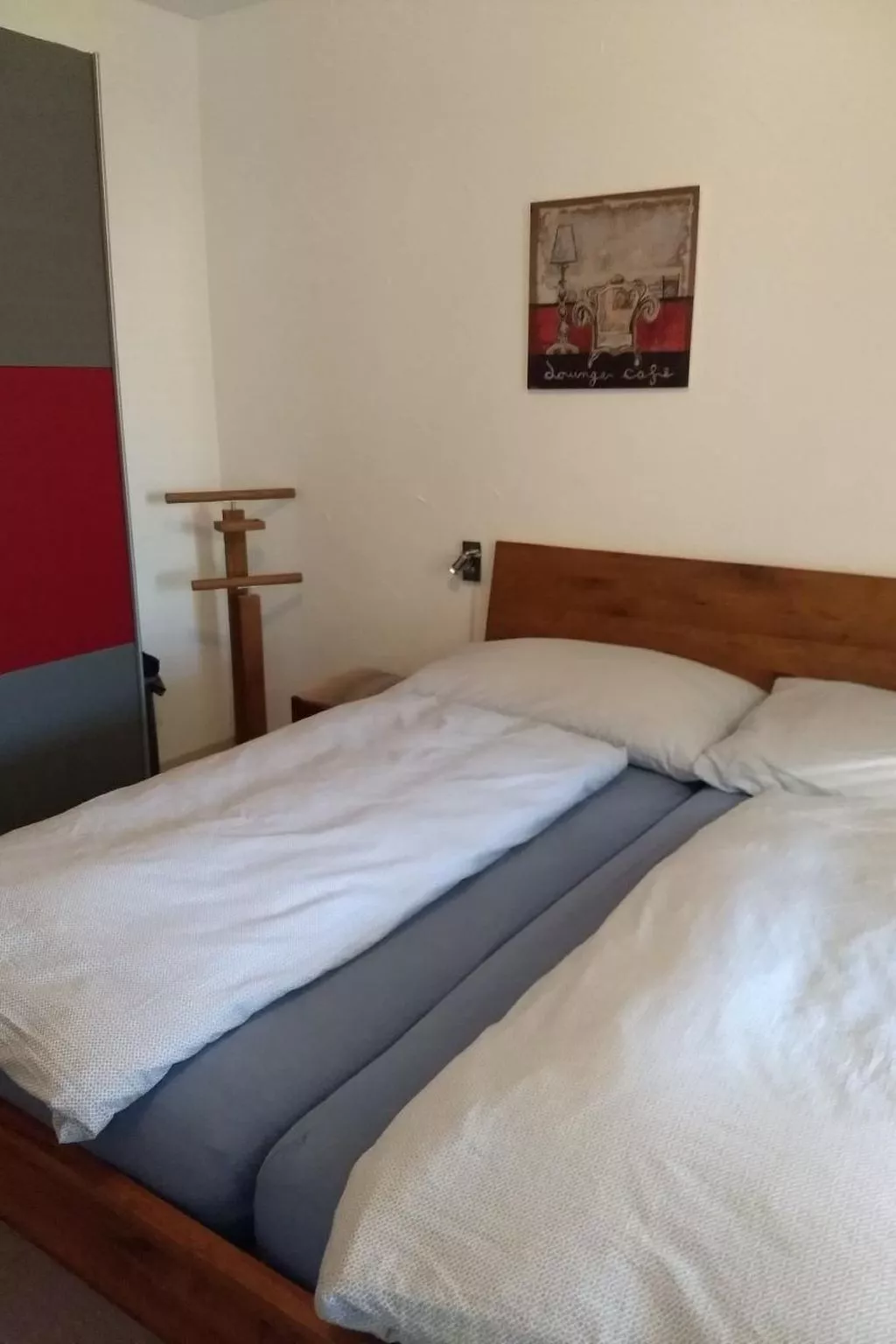 2 Zimmer Gartenwohnung mit Pool-Binnen