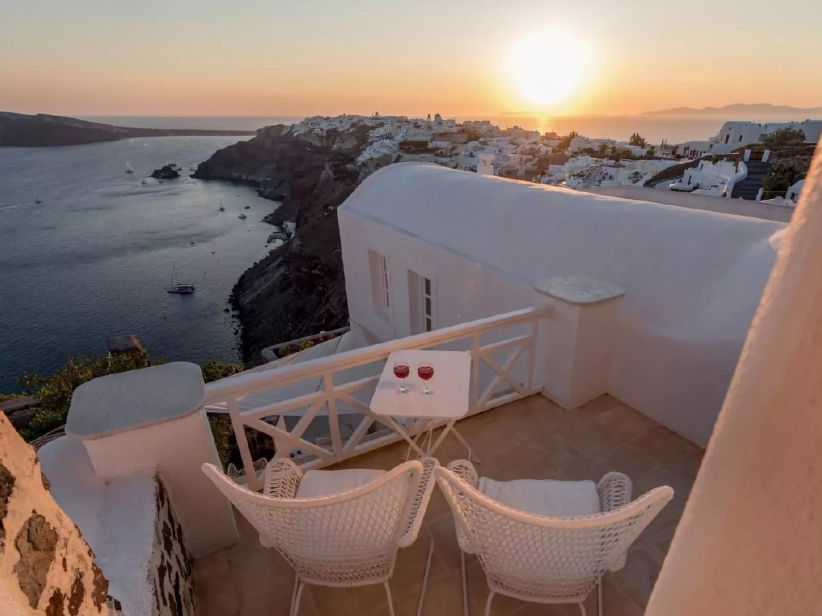 Charaktervolle Villa mit Tauchbecken und fantastischer Aussicht-Image-tags.info