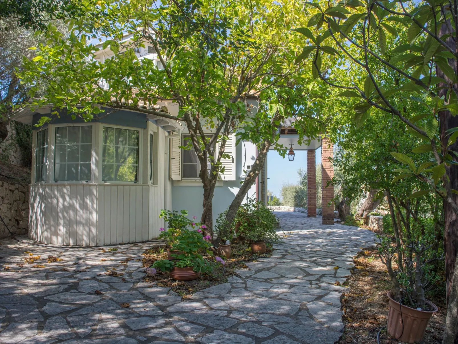 Villa Kiparissi-Binnen