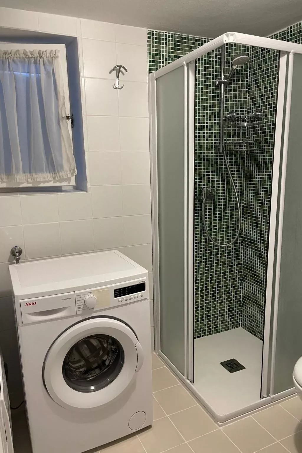 Heliopolis' Wohnung mit Dachterrasse-Binnen