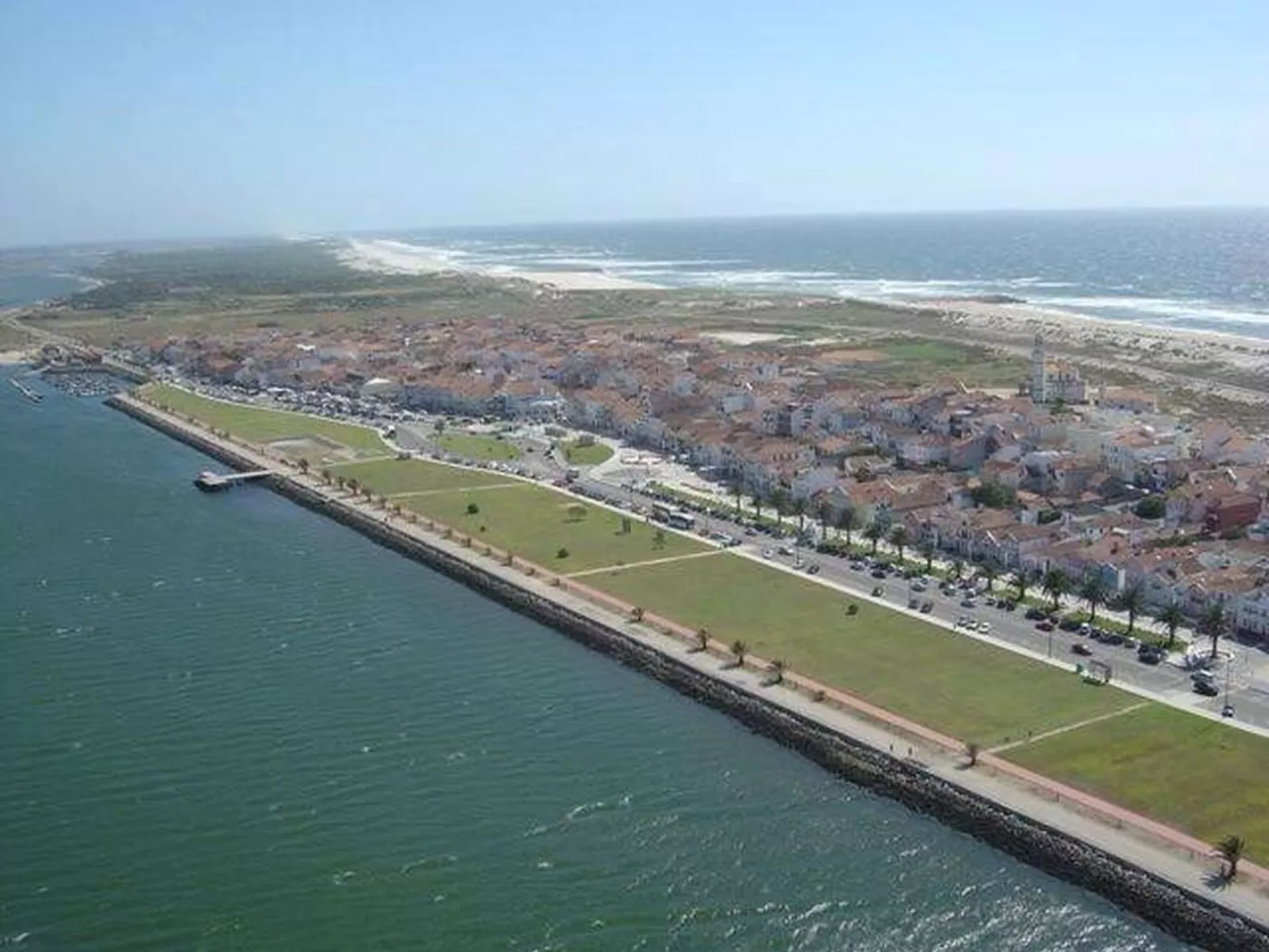 Wohnung Face à la Mer-Binnen