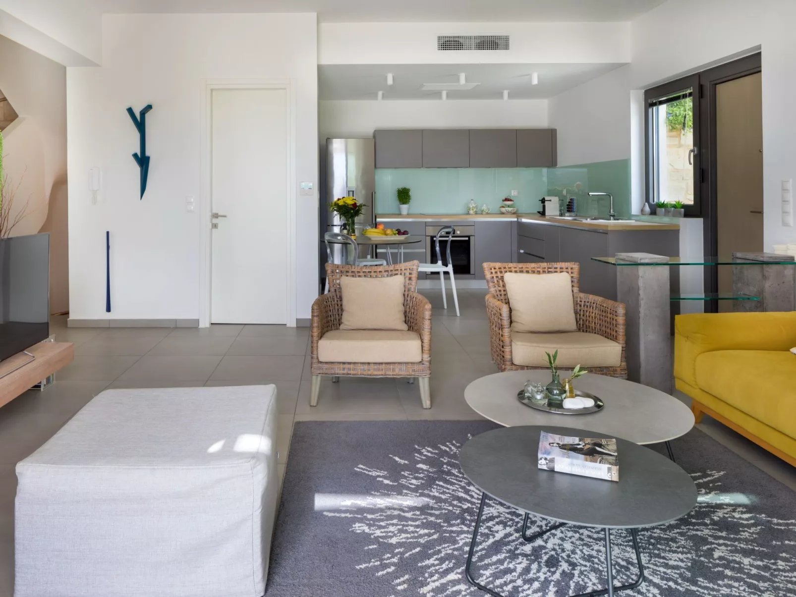 Gut ausgestattete Villa mit Pool und privatem Garten-Binnen