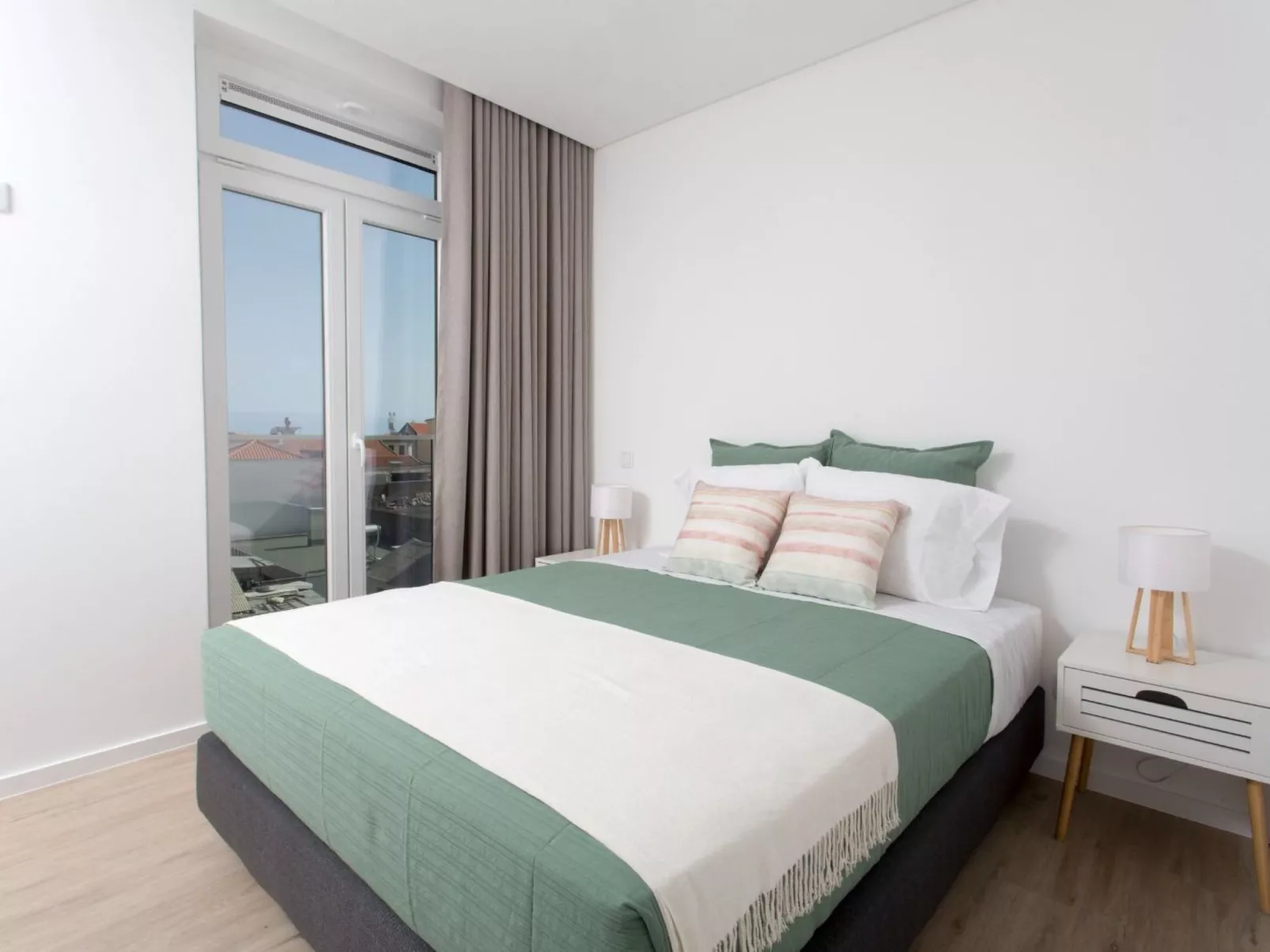 "BJ Apartment Funchal III"-Image-tags.info