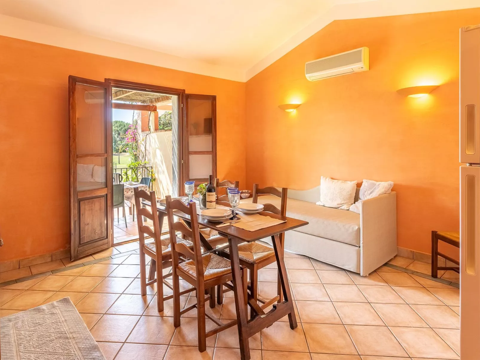 Baia delle Palme-Binnen