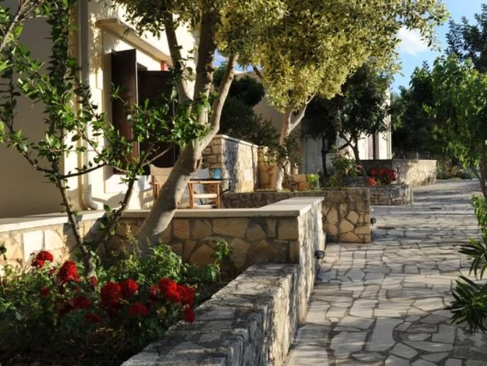 Mit Terrasse und Balkon-Binnen