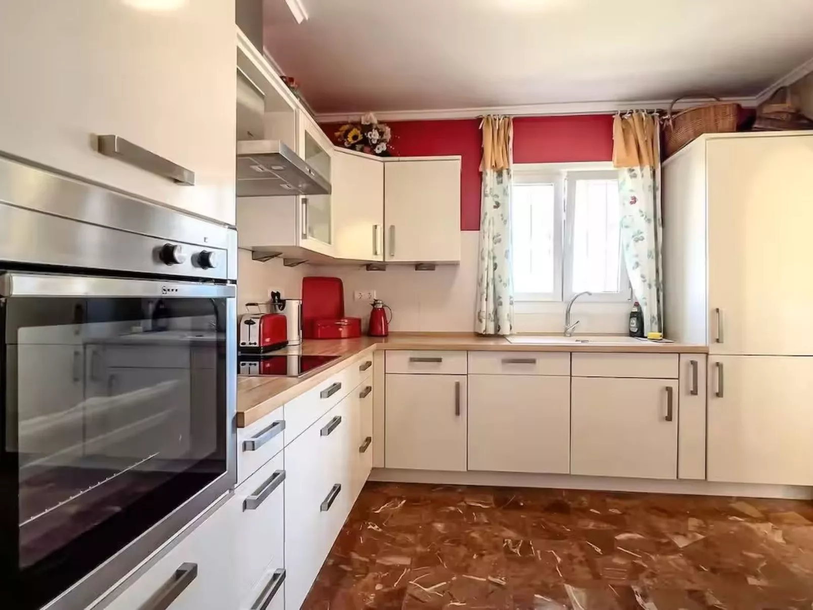 Bezaubernde Villa-Binnen