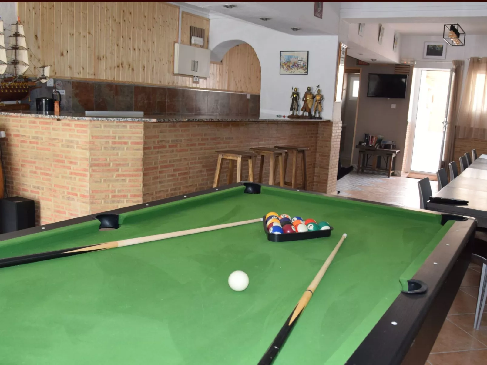 Chalet "Casa El chorro" mit eigener Bar und Grill-Image-tags.info