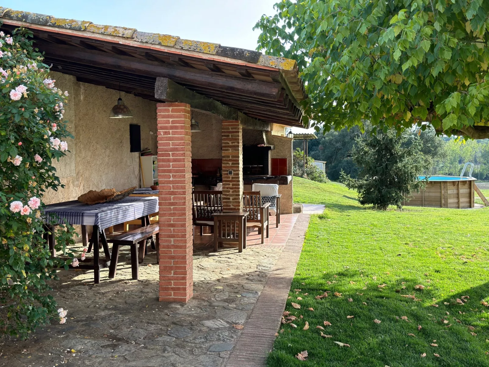 Bauernhaus im Naturpark Gavarres-Image-tags.info