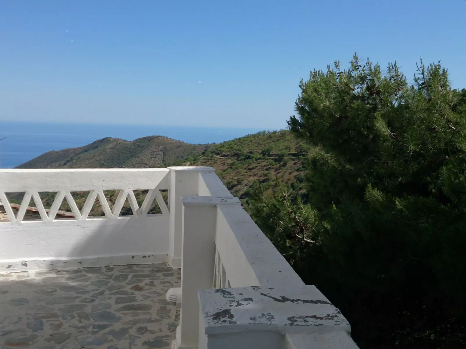 Berg- und Strandurlaub südlich von Granada-Binnen