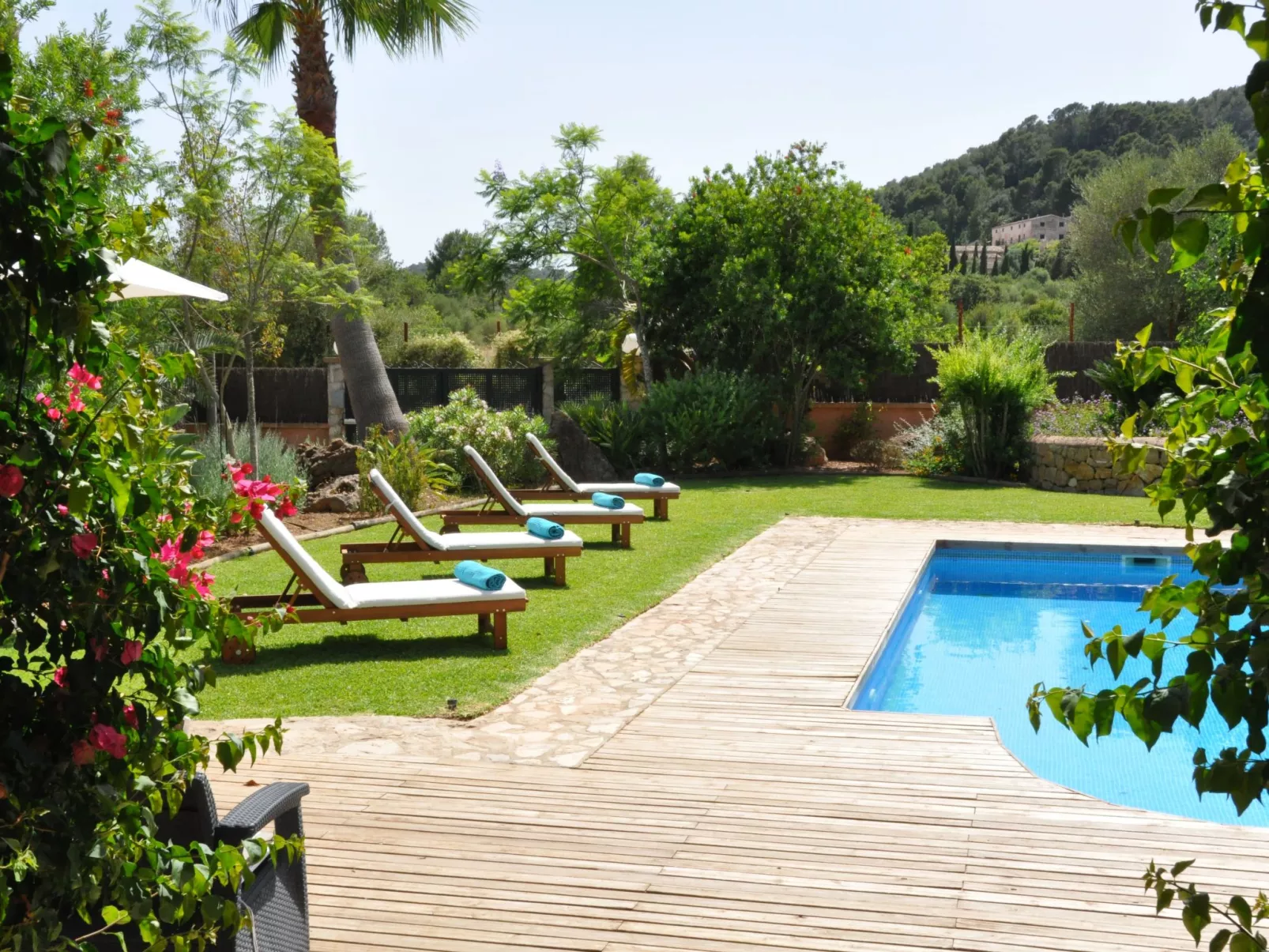 Villa Vista Verde mit Pool und Garten-Image-tags.info