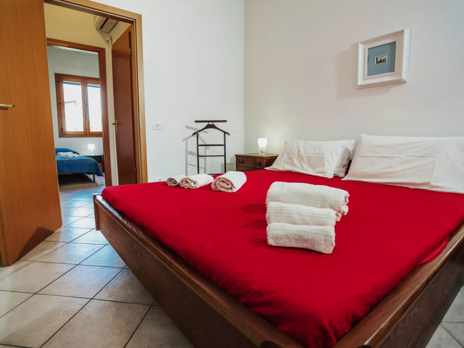 "Die Perle Siziliens" mit Salz-Infiltrationspool-Binnen