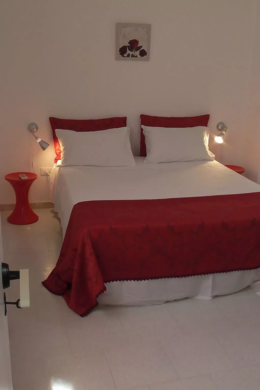 Kleine Villa mit geschlossenem Garten in Parabita-Binnen