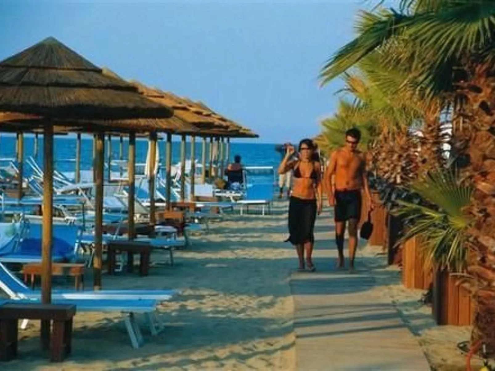 Vertikales Eckhaus mit zwei Bädern-Binnen