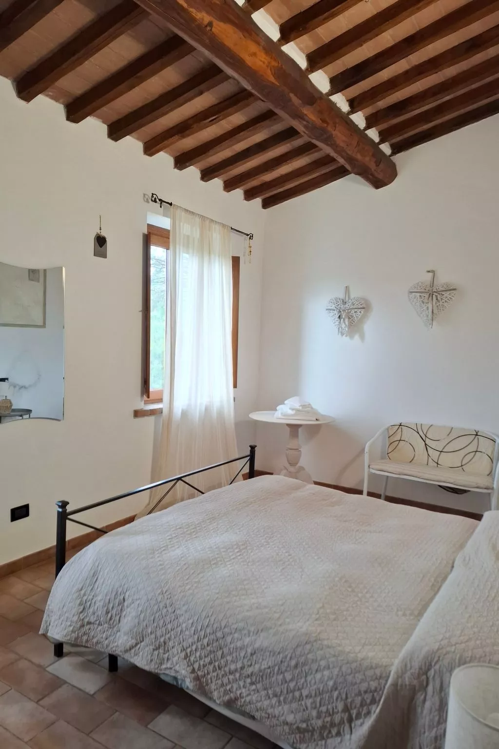 Bauernhauswohnung mit großer Terrasse-Binnen