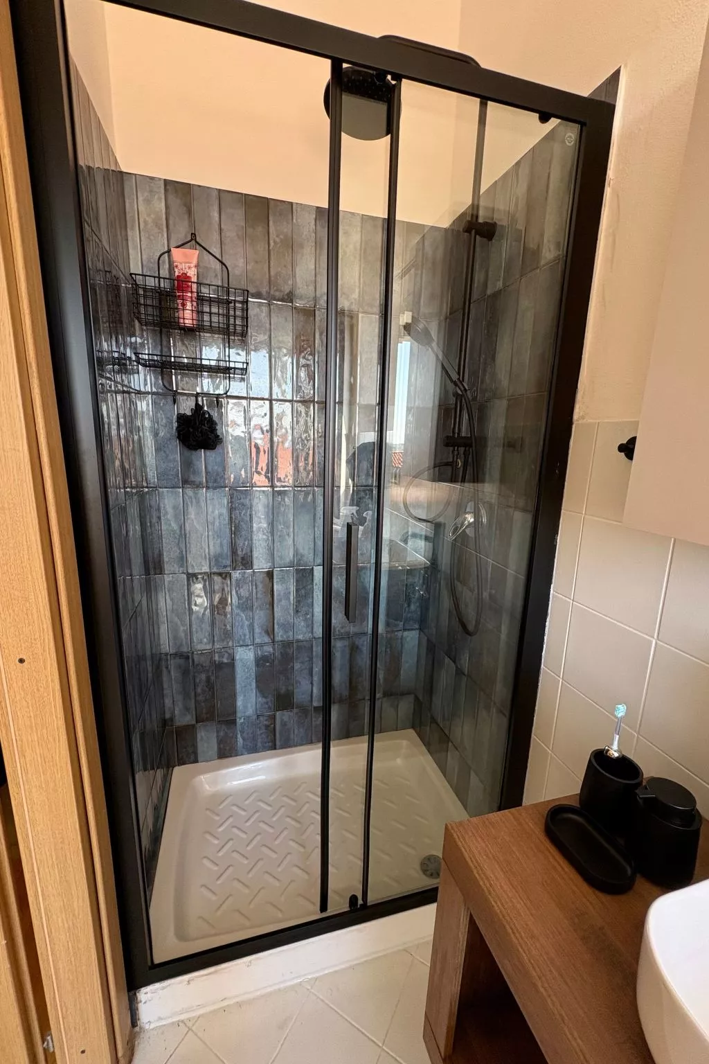 Zeit für Jazz "2BR Apt Nr S.Teodoro"-Image-tags.info