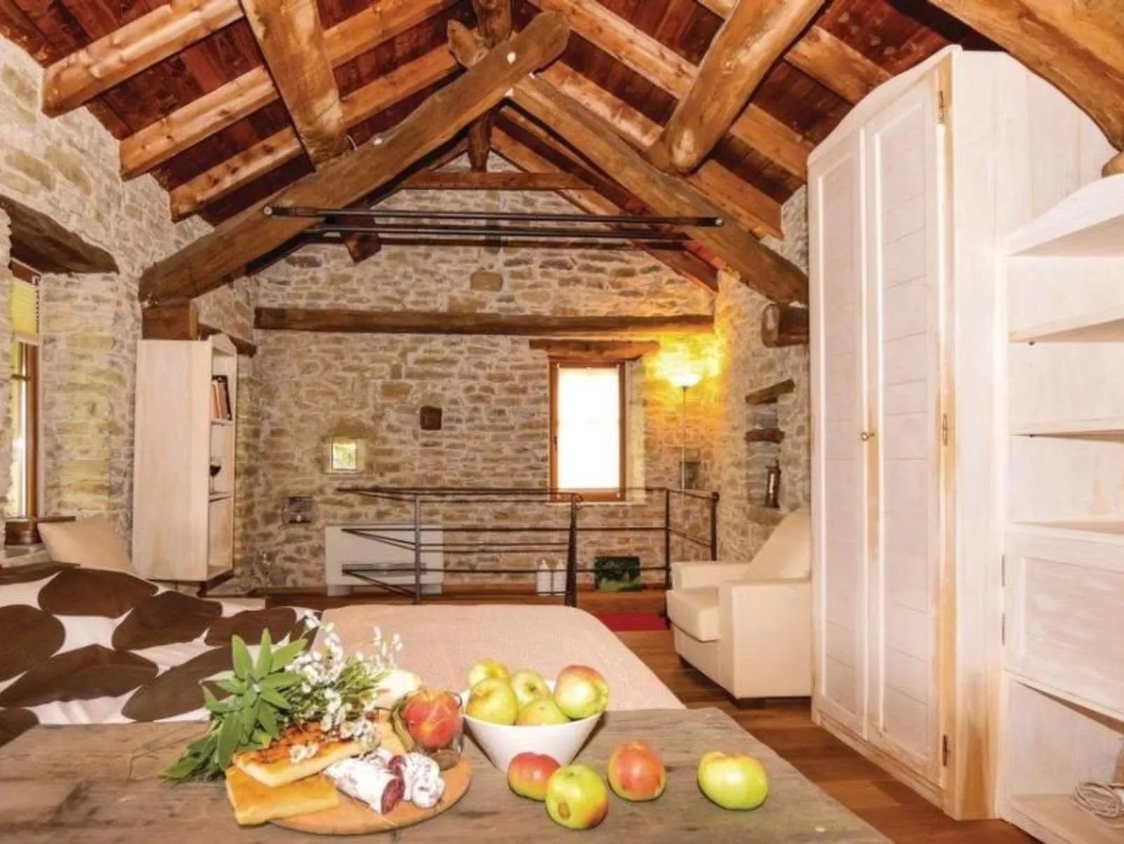 Piccola casa romantica-Binnen