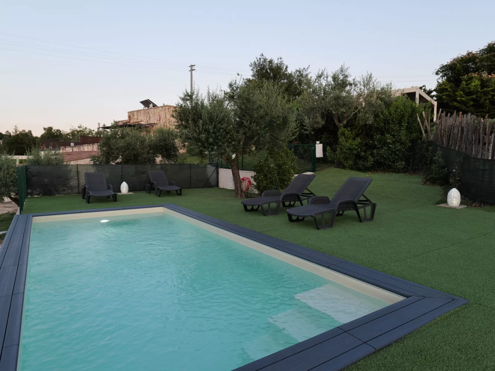 Neuer fabelhafter Trullo mit privatem Pool-Binnen