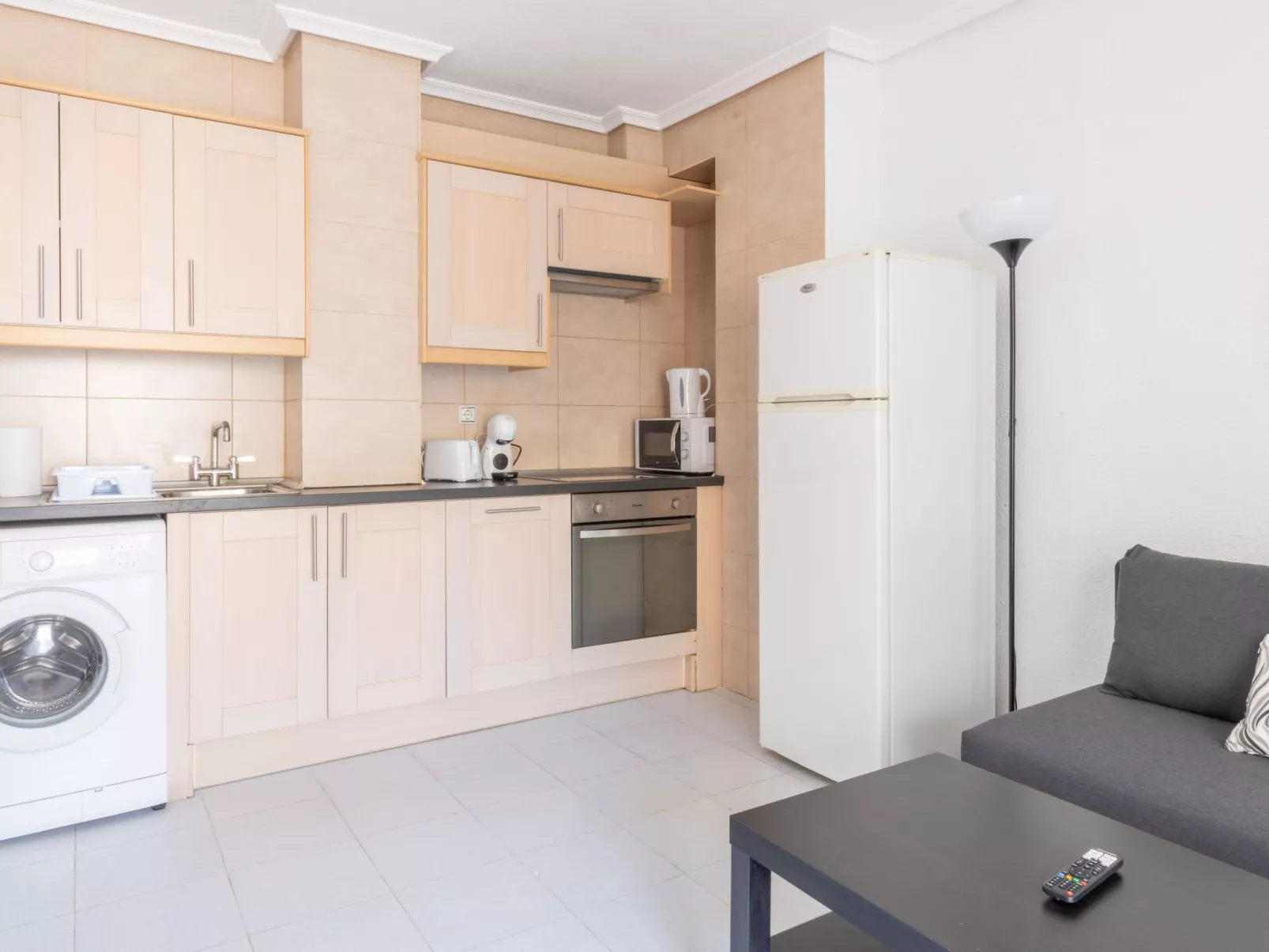 Wohnung "Peter" mit Balkon-Image-tags.info