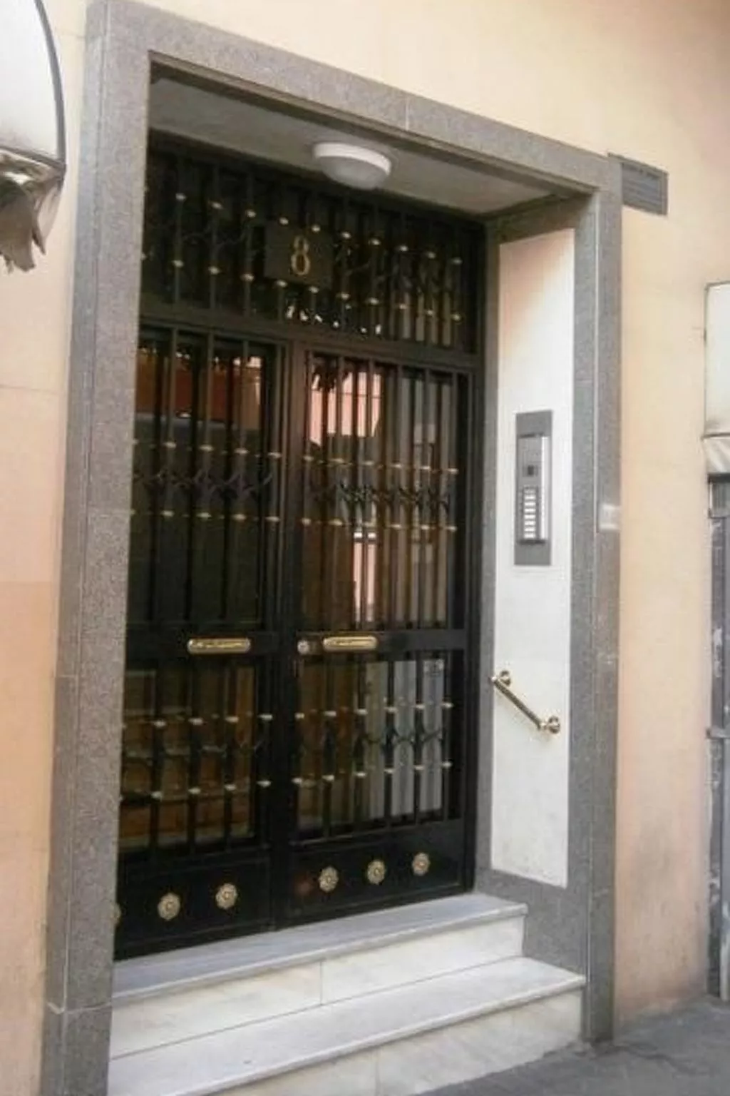 "Casa" mit Balkon-Buiten