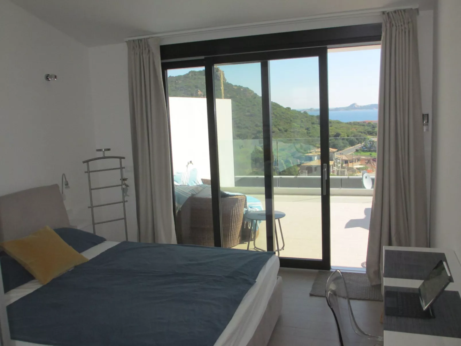 Atemberaubendes Familien-Penthouse mit Meerblick-Image-tags.info