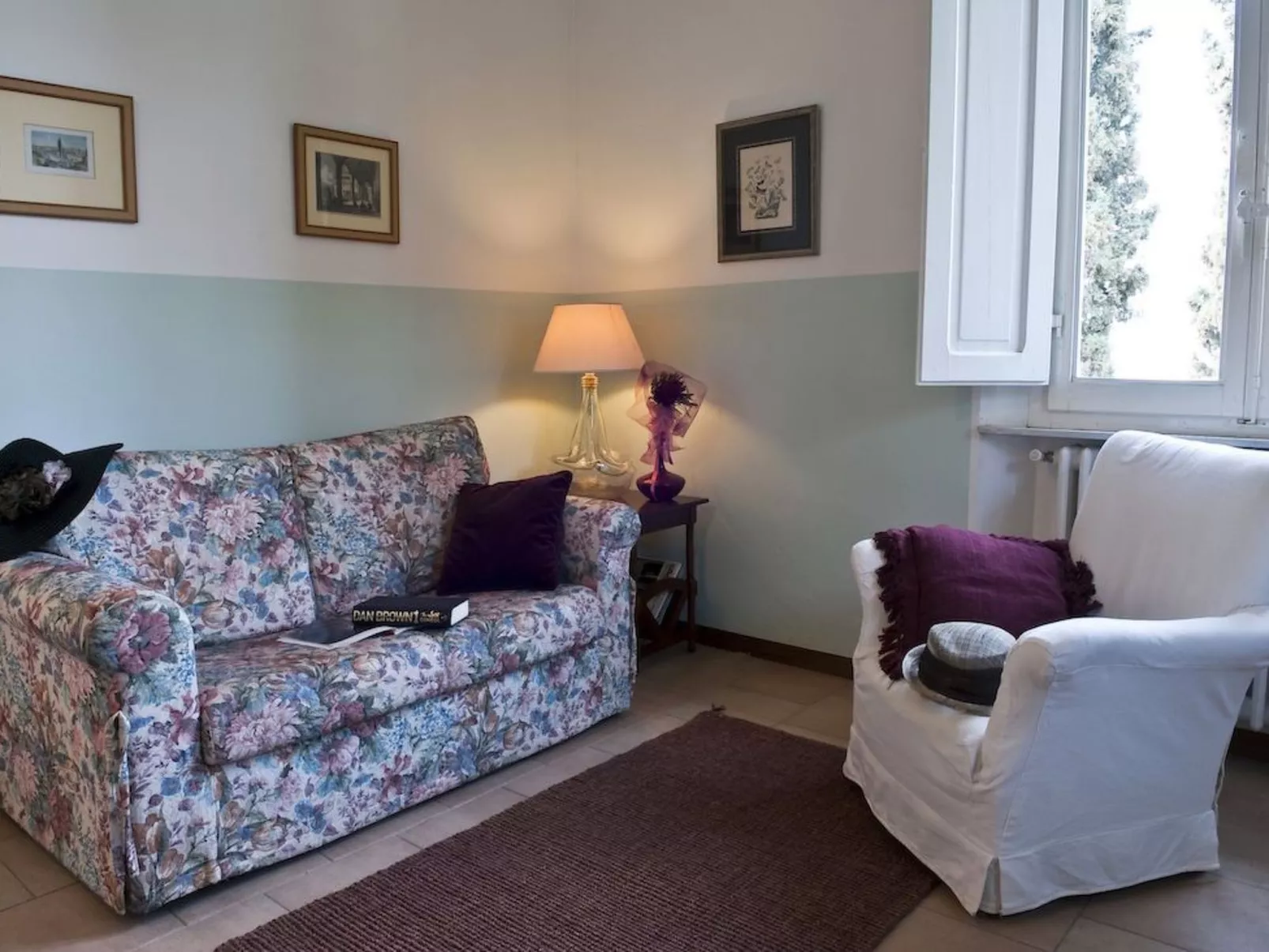 Landgut "Rondine" mit Garten, Grill und Terrasse-Binnen