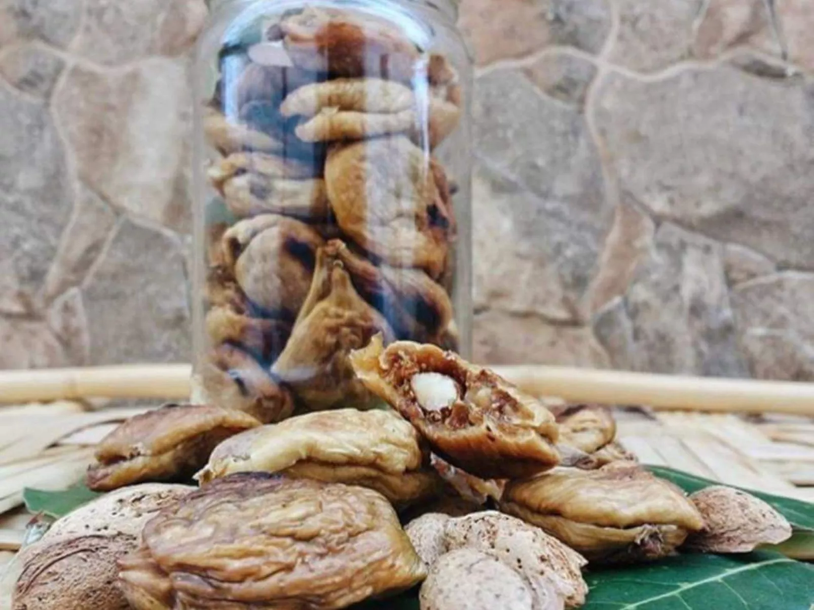 Trullo Alcova  in der Nähe des Meeres-Binnen