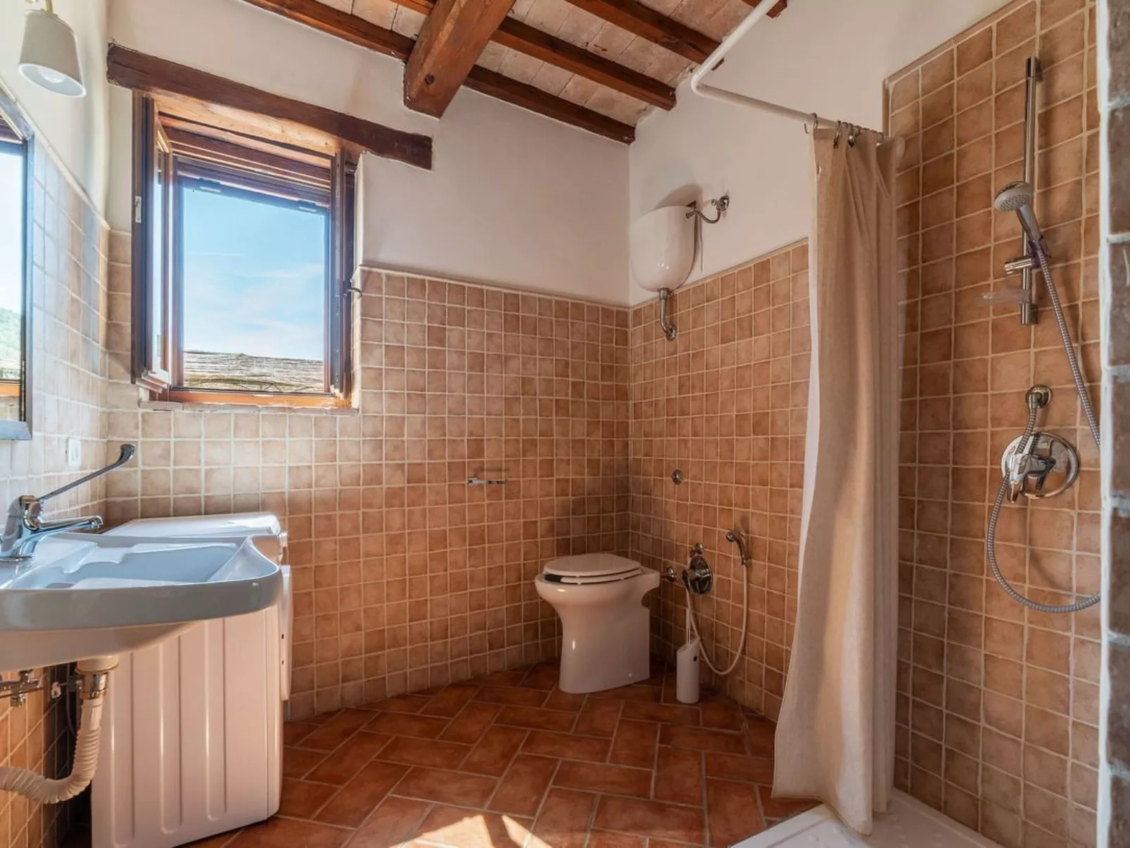 Villa mit privatem Pool zwischen Umbrien und Latium-Binnen