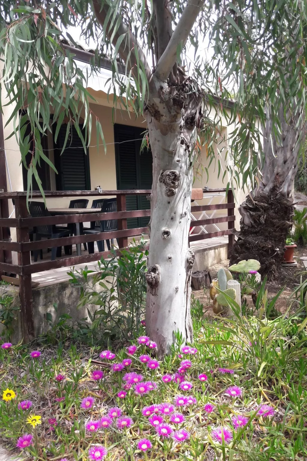 Schöner zentraler Bungalow direkt am Sandstrand auf Sizilien-Binnen