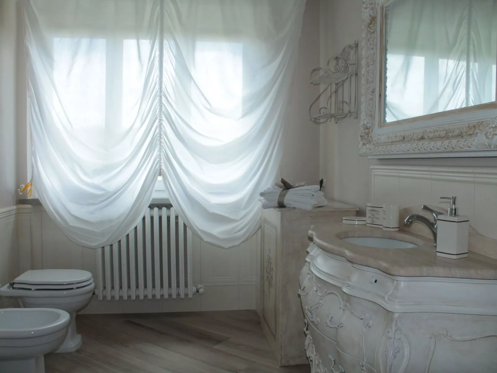 La Valinfiore Luxuswohnung mit Pool-Binnen