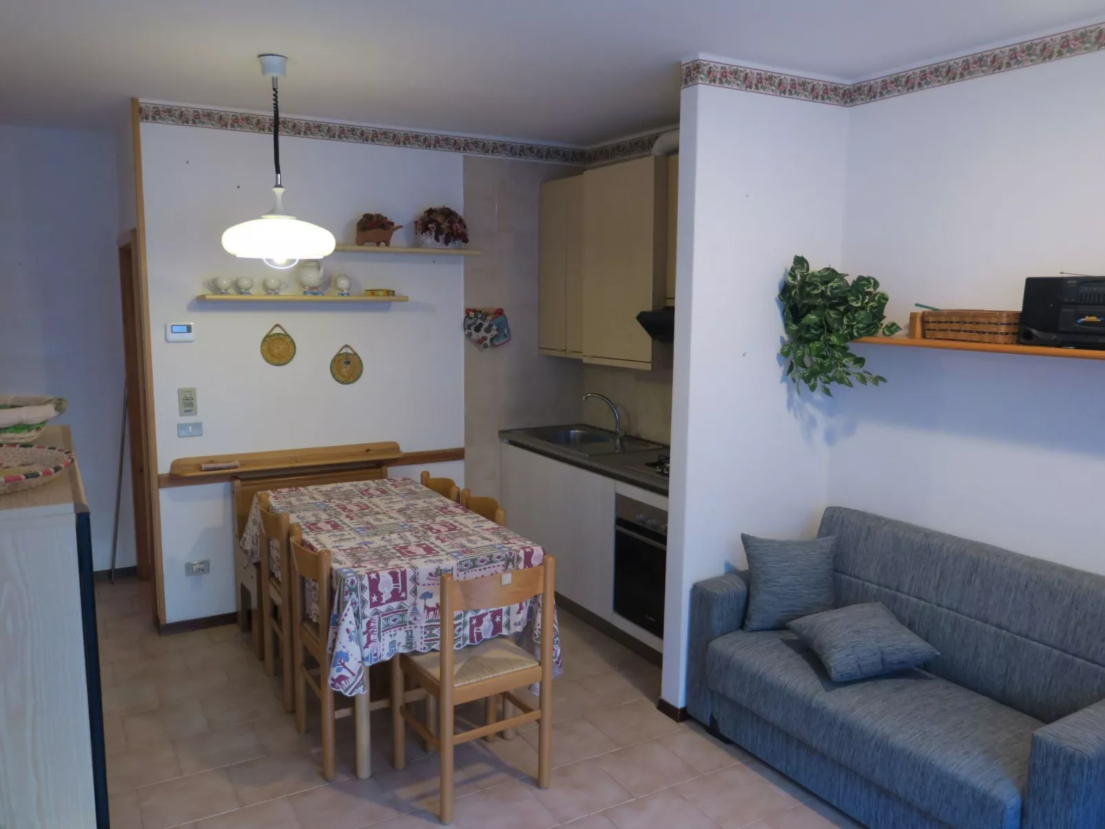 Wohnung mit Balkon mit Seeblick-Binnen