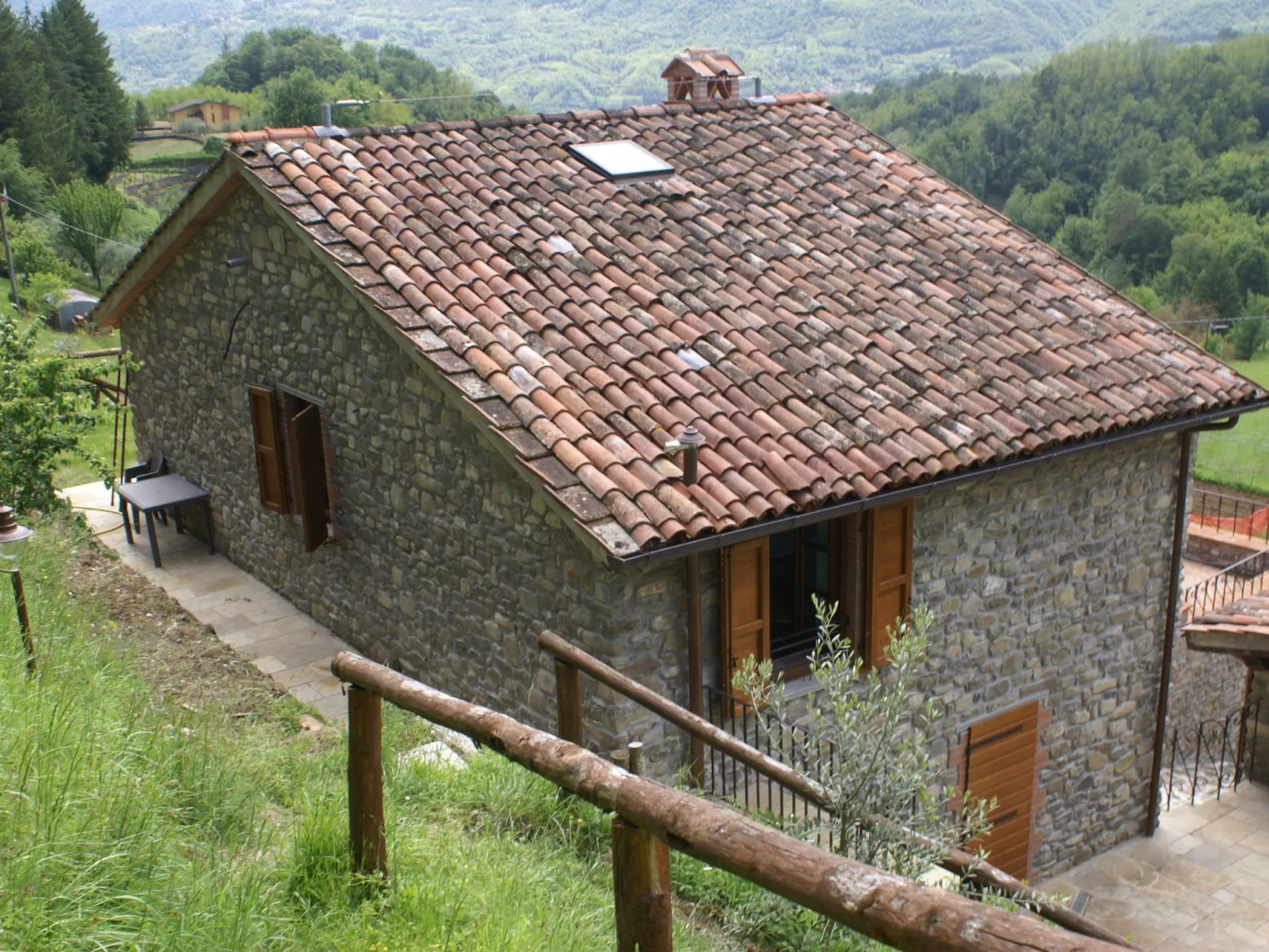 Sunset Barga Toskana kürzlich renoviert-Binnen