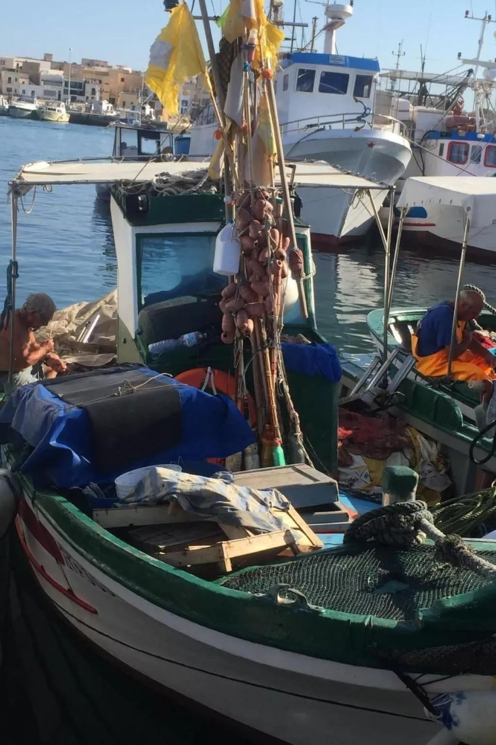 In Castellammare Del Golfo mit Großem Garten und Panoramablick-Image-tags.info